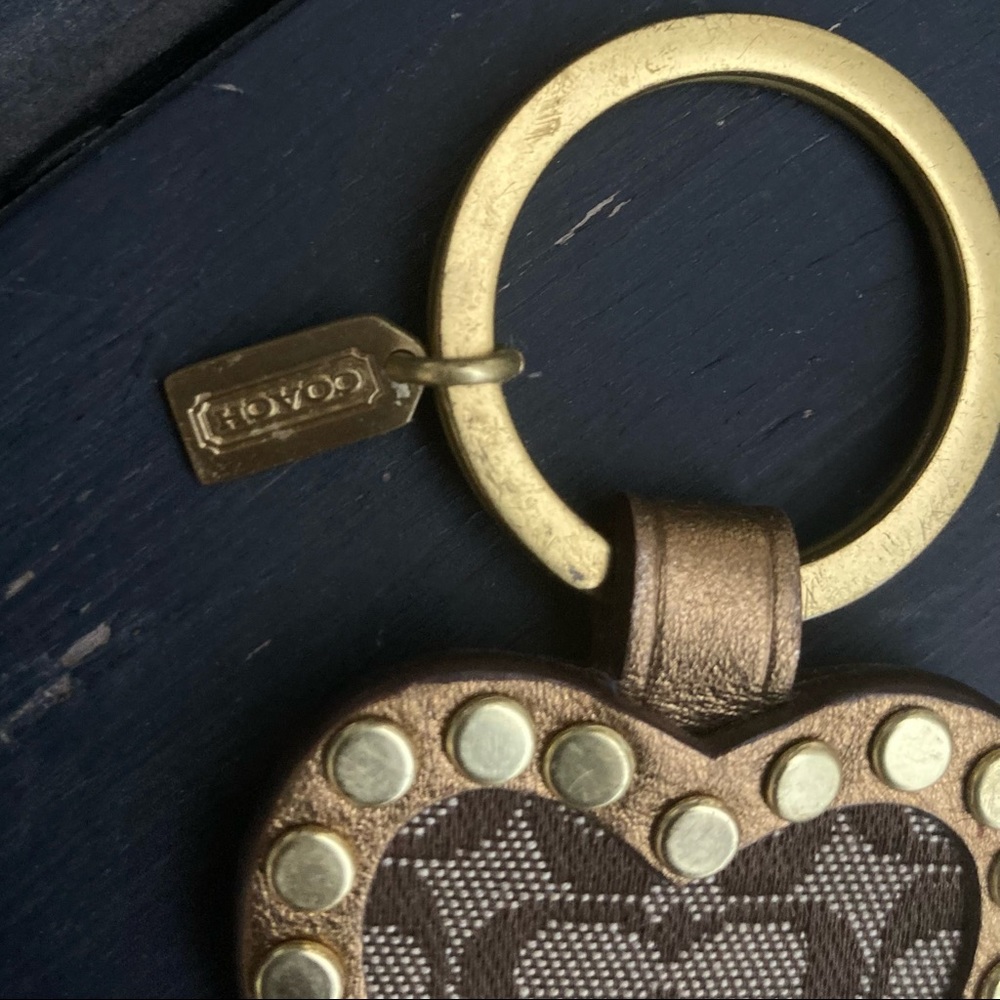 Coach Gold and Brown Heart Key Holder - Picture 3 of 6